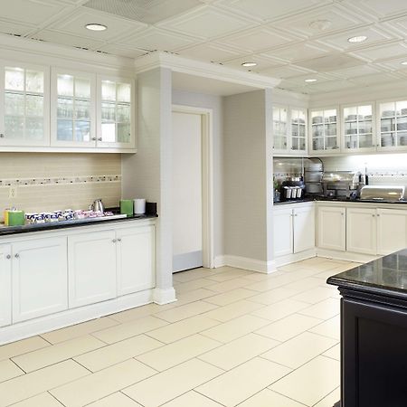 Homewood Suites By Hilton Charlotte Airport מראה חיצוני תמונה