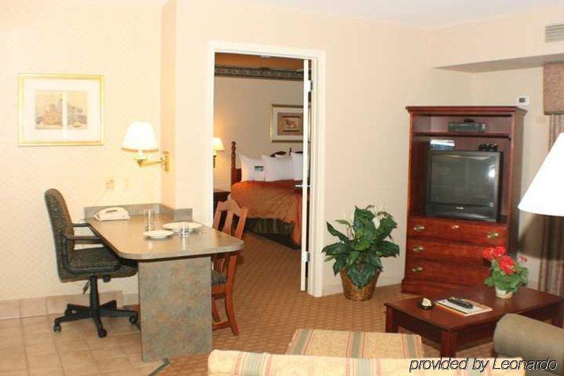 Homewood Suites By Hilton Charlotte Airport חדר תמונה