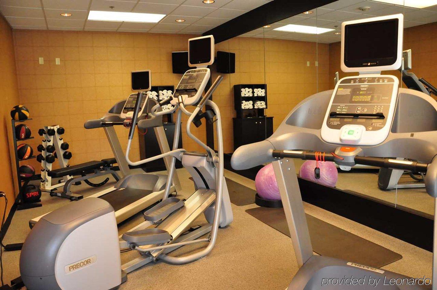 Homewood Suites By Hilton Charlotte Airport מתקנים תמונה